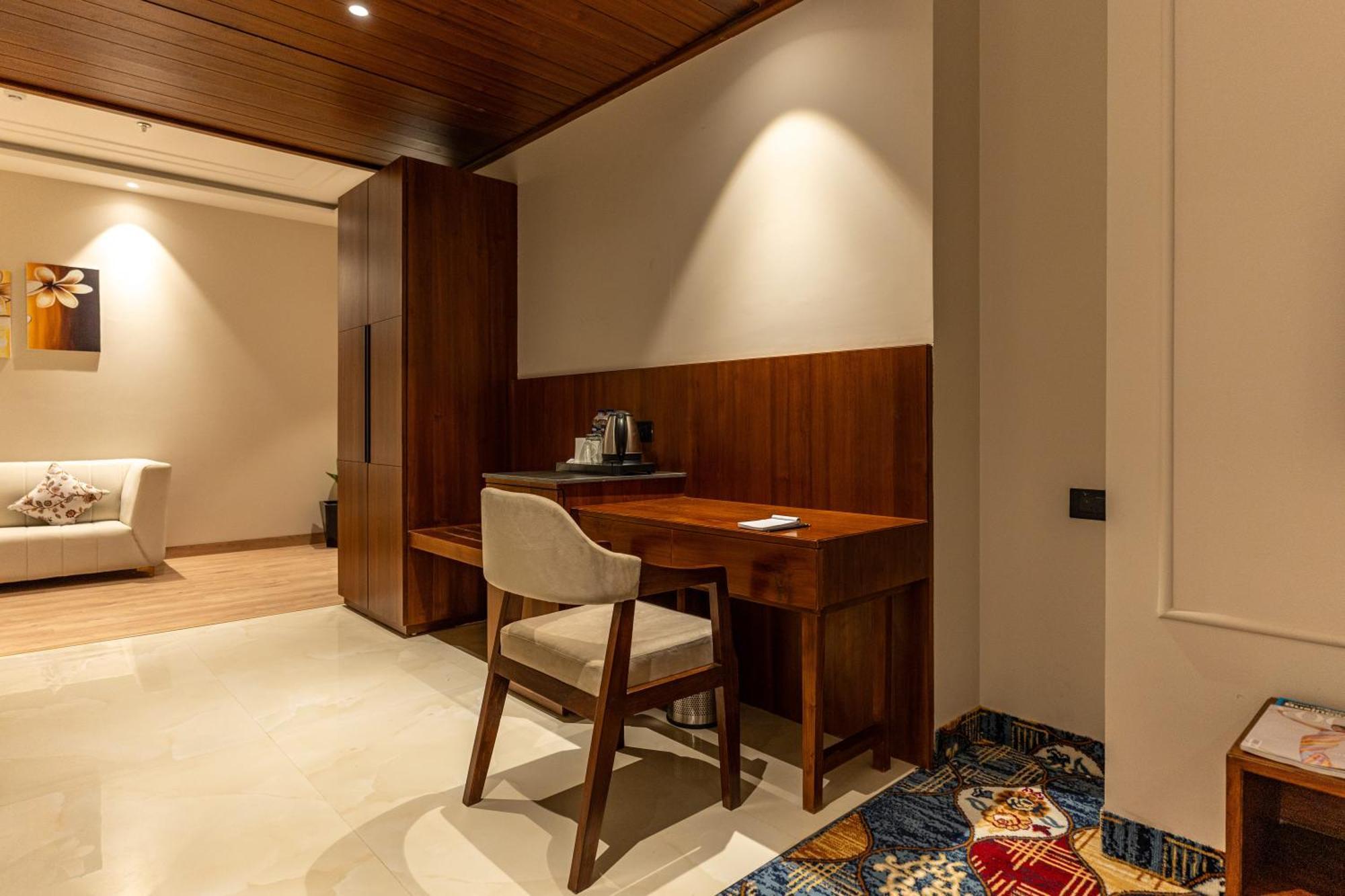City Klyde Inn Amritsar Extérieur photo