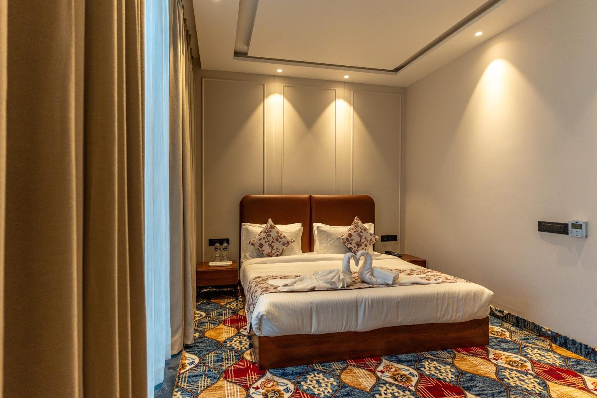 City Klyde Inn Amritsar Extérieur photo