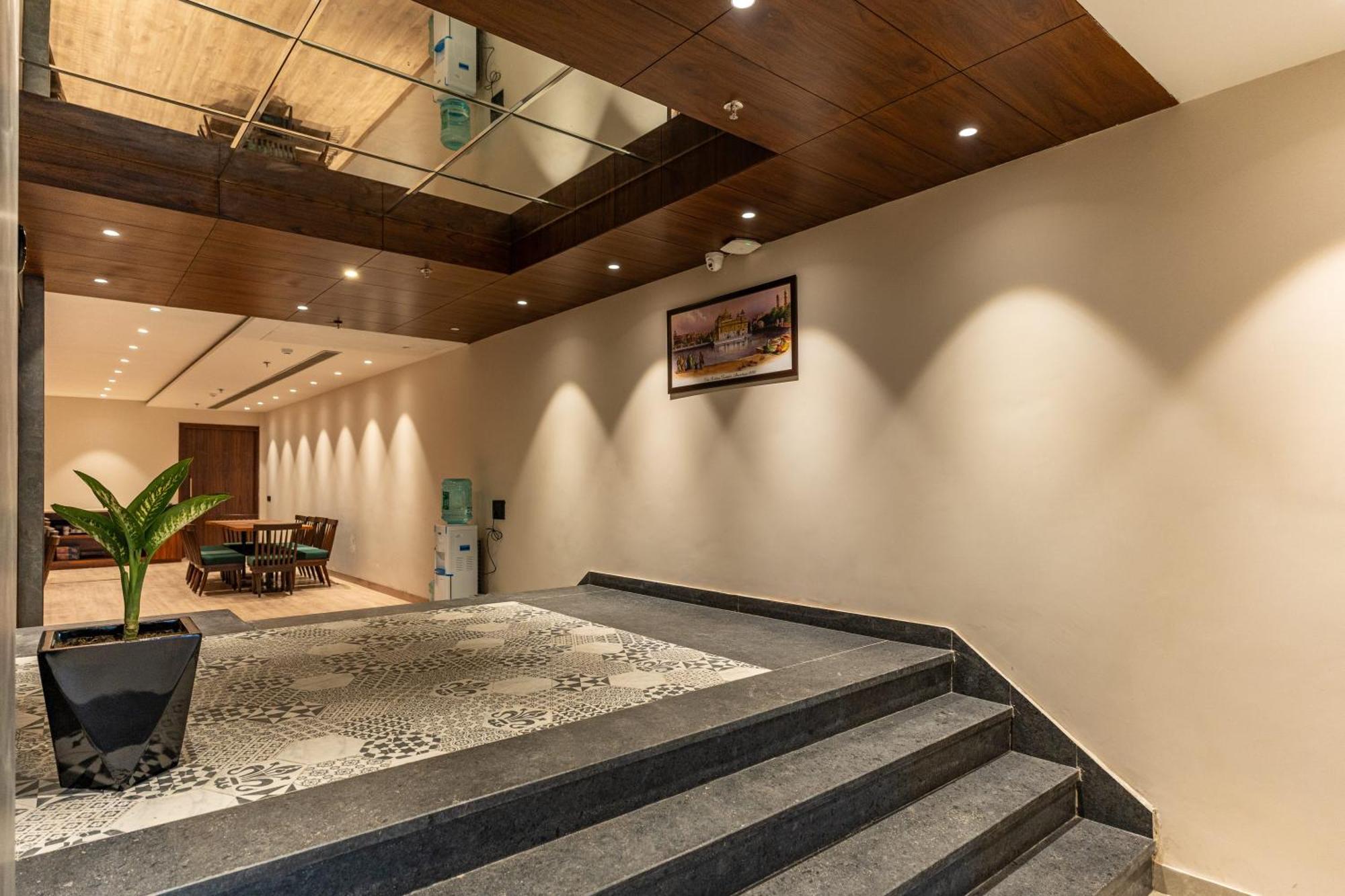 City Klyde Inn Amritsar Extérieur photo